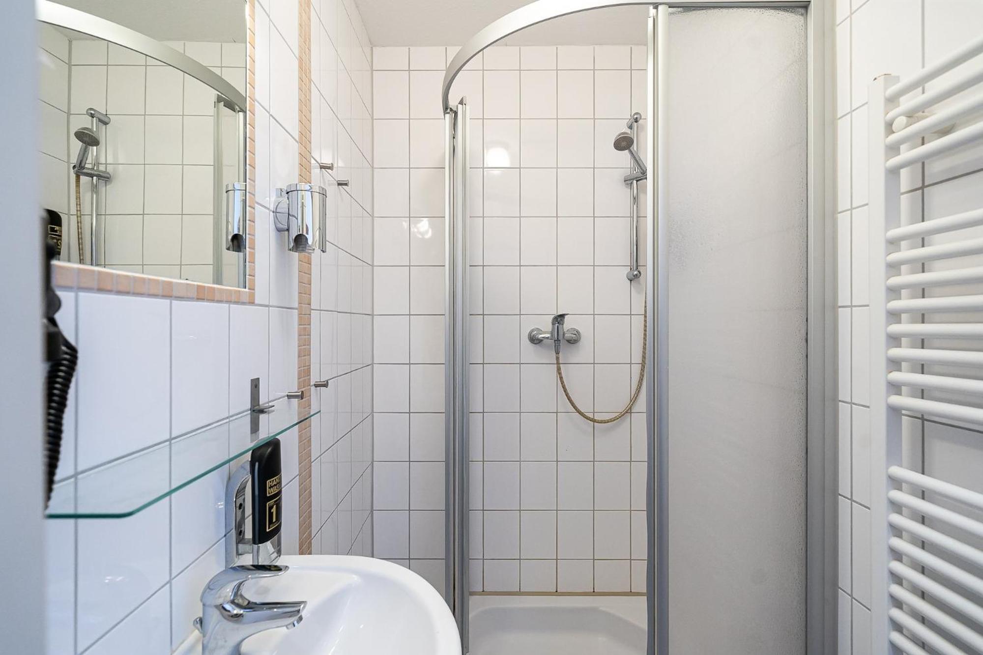 Sleepbeeone Wilhelmshaven Hotel Luaran gambar