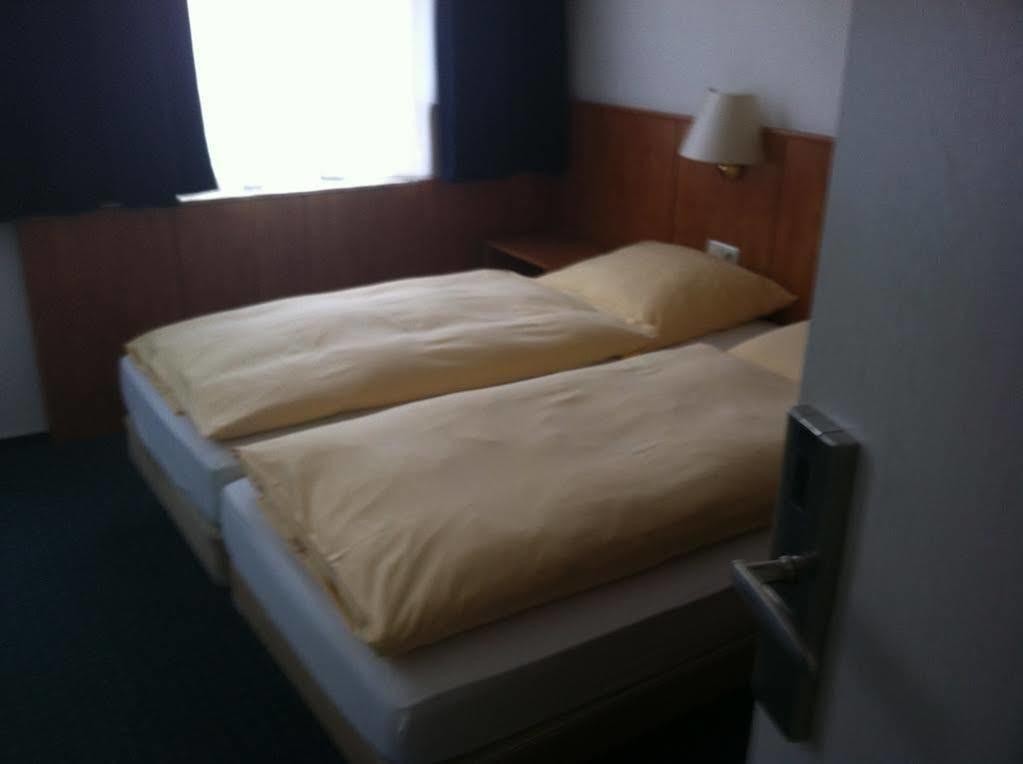Sleepbeeone Wilhelmshaven Hotel Luaran gambar